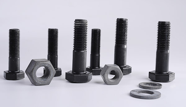 鋼結(jié)構(gòu)大六角螺栓的安裝使用
